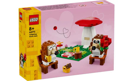 LEGO® Iconic 40711 Hedgehog Picnic Date